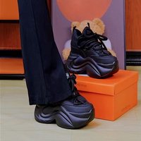 Dad's shoes 2025 spring new sports and leisure shoes, sponge cake thick sole versatile women's shoes