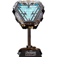 The Avengers Hobby Iron Man Reactor MK50 Cartoon Poręczny prezent urodzinowy z lampką na klatkę piersiową