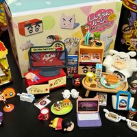 Rement Crayon Shinchan Miniature Room Sofa Table Cabinet TV Blind Box Anime Figurine Collection Desktop Ornament Kids Gift