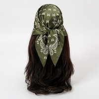 70cm Paisley Print Muslim Hijab Women Bandanas Square Silk Scarf Headband Handkerchief Neckerchief Hairscarf Scarves Luxury
