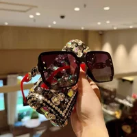 New Fashion Luxury Brand Sungalsses Women Oversized Classic Square Sun Glasses Ladies Vintage Square Gafas De Sol UV400