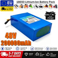 Hochleistungs-Lithiumbatterie (13S8P, 48V, 200Ah, 2000W) für Citycoco-Elektroroller. Ersatzbatterie mit integrierter 50A BMS-Schutzplatine, die eine stabile Leistung gewährleistet.