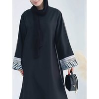 2026 casual and elegant solid color loose and comfortable round neck long sleeved dress, suitable for casual travel