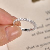 IOGOU 14k Gold Filled Full Eternity Ring Funkelnder 2mm D-Farbe Moissanit Stapelbarer Ring Fingerschmuck für Frauen GRA-Zertifikat