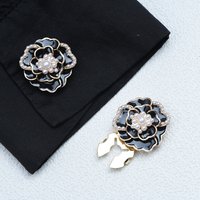 ICEYY 2PCS New Cute Enamel Camellia Pearl Flower Button Covers Set Womens Shirt Cufflinks for Tux Shirt