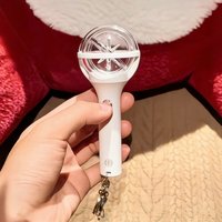 Kpop Idols Mini Light Stick Keyrings Light Up Daniela Lara Manon Keychain SOPHIA YOONCHAE Light Stick Bag Pendant Fans Gifts