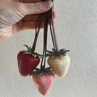 Funny Waterproof Strawberry Key Ring Resin Handmade Bag Charm 3D Design Fruit Pendant Bag Decor Car Keychain Girls Accessories