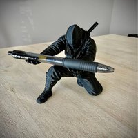 Black Warrior Pen Holder - Resin Desktop Organizer, Suitable for Office and Home, Halloween Decoration Creative Gift, Fun Statio