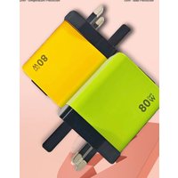 80W Super Fast Charge Type C USB Phone Charger With Telescopic USB C Cable For Iphone 16 15 Samsung Laptop With Light Green