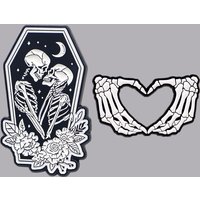 Halloween Skeleton Enamel Pin Love Gesture Brooch Pines Lapel Pins Creative Badge Clothing Accessories Punk Jewelry Lover Gifts
