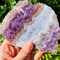 Unique amethyst lace slices with irregular shapes are perfect for home and office crystal decorations,crystal display