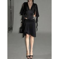 Weird Puss Sexy 2-Piece Set Women Patchwork v-Neck Bandage Tassel Batwing Sleeve Crop Top+Folds Irregular Hem Skirt Fashion Suit