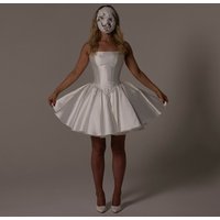 Mini Cocktail Dress Ivory Satin Strapless Ruched Modern Cocktail Gowns for Women 2025 Ball Gown Elegant Party Dresses Short