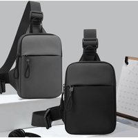 Casual Oxford Men's Chest Bag Black Zipper Sports Phone Bag Lightweight Large Capacity Travel Purse