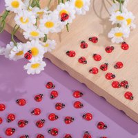 100Pcs Mini Ladybug Resin Small Garden Statues Miniature Resin Figures Garden Decoration Fairy Terrarium Supplies