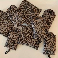 Stylish Leopard Print Foldable Tote Bag Shopping Bags Durable Polyester with Leak-Proof Design, Perfect for Shopping Bags