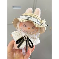 Exquisite Doll Clothing Classic Black and White Color Scheme Fashionable Wide Brimmed Hat Showcasing Nobility and Elegance