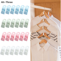 50Pcs Mini Clothes Hanger For Wardrobe Connector Hook Plastic Wardrobe Coat Extender Clips Holder Space Saving