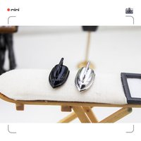 Miniature toy model sewing scene 1:12 dollhouse accessories high-end mini silver hot stamping ornament