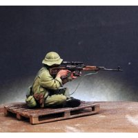 1/35 resin soldier model GK - Vietnamese War sniper soldier. Unassembled and unpainted DIY kit 964R