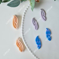 2pcs Embossed Leaves Earring Clay Molds, Twisted Leaves Shape Polymer Clay Cutters for DIY Pendants Earrings & Jewelry Making