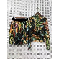 2026 Summer Women's Clothing - Retro Geometric Print - Crossed Pleated Hooded Sweater - Two-Piece Set + Loose Short Skirt - Set