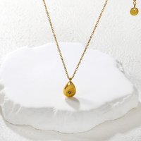 Minimalist Water Drop Square Pendant Necklace Fashion Classic Pendant Stainless Steel Clavicle Chain Necklace for Men and Women