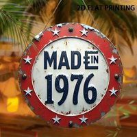 Mad King 1976 2D Flat Wooden Wall Art Sign Vintage Red White Rustic Distressed Home Decor
