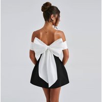 Fashion Design Backless 3D Big Bow Deco Mini Dress Strapless Off Shoulder Black White Contrast Dresses Elegant Party Club Gown