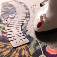 Silicone Hemmer Professional Sewing Tool Hem Ruler Sewing Auxiliary Tool Multiple Colors