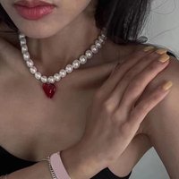 Trendy Pearls Choker Necklace for Women Red Heart Pendnt Beaded Necklaces Temperament Clavicle Chain Aesthetic Jewelry