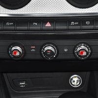 4Pcs Multimedia Center Console Knob Button Panel Cover Sticker For Quattro For Audi S Logo A3 A4 B5 B6 A3 8P A5 A6 C6 C5 A1 A7