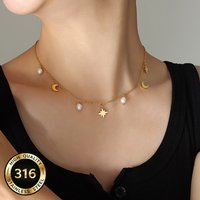 Fashionable Casual Luxury INS-Style Versatile Star and Moon Natural Freshwater Pearl Tassel Choker Necklace for Elegant Women