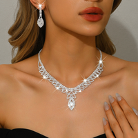 Luxury Silver Crystal Bridal Jewelry Set, Sparkling Rhinestone V-Necklace & Drop Earrings for Wedding Prom Party