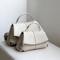 Premium Smile Retro Commuter Leather Handbag Fashion Personality Shoulder Messenger Bag Unique Texture Simple Versatile