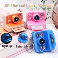 Cartoon Flash Light Polaroid Keychain, Mini Retro Camera Pendant, Astronaut Camera Key Ring, Great Gift