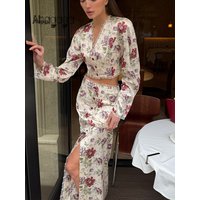 Women Floral Print Suits 2 Piece Set (V-Neck Top+Split Skirt) Sexy Holiday Casual Tracksuit Female Elegant Sheath Outfits