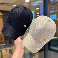 Women's Fashion Diamond-Encrusted M Logo Baseball Cap Metal Letters Spring Summer Casual Sun Protection Shade Cap