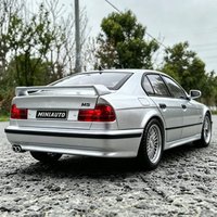 1:24 M5 E34 1989 Model Klasycznego Samochodu Sportowego z Odlewu Stopu Metalu, Model Starego Samochodu Wyścigowego, Symulacja, Dźwięk, Światło, Zabawka dla Dzieci, Prezent