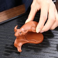 Tea pet ornament Niu Zhuan Qiankun double cow buffalo removable handicraft purple sand plate play road boutique tea set