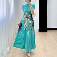 Pleated Print Two Piece 2023 Summer New Fashion Corn Grain Top+Temperament Pleated Half Skirt Set