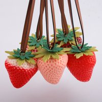 Creative 3D Realistic Strawberry Keychain Pendant Cute Bag Charm Strawberry Key Ring Car Key Decoration Exquisite Gift