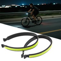 2PCS Carabiner Safe Driving Reflective Warning Sticker Outdoor Seat Belt Bicycle Reflective Trouser Clip Cycling Gear Trouser