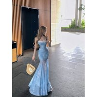 Beach vacation French blue floral print camisole dress for women, summer niche design, slim-fit, figure-flattering, bodycon long