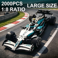 The new MOC racing car assembly set with 1900 pieces and a 1:8 scale model makes a great gift for birthday parties or holidays.