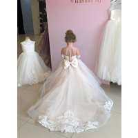 White Flower Girl Dresses with Bow Tulle Puffy Girl Dress for Wedding Appliques Kid's Dress Child Fomal Gown Baby Girl