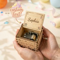 Personalized Cute Birthday Music Box,Custom Text,14 Melodies to Choose,Hand Crank Wood Music Box,Birthday Gift,Desktop Decor