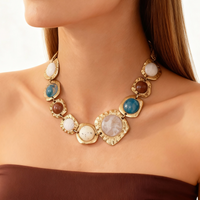 Vintage Gold Plated Resin Stones Necklace for Women Exaggerated Boho Ethnic Irregular Geometric Metal Choker Collar Jewelry Gift