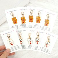 5 Cute Cat Keychains, with Pocket-Sized Greeting Cards, Very Suitable as Bag Charms, Birthday Gifts, Party Favors, and Decorative Bag Accessories.