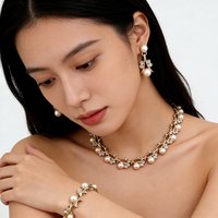 4pcs/set Exquisite Elegant Fashionable Retro Women's Jewelry Set Artificial Pearl Wedding Party Bride Necklace Bracelet Earring